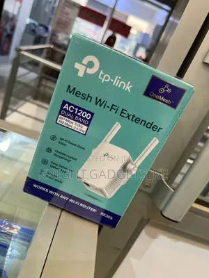 Tp-Link Wifi Range Extender AC1200 ! 