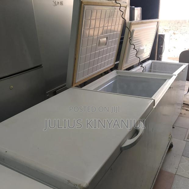Large Two Doors Chest Freezer - thumbnail 2