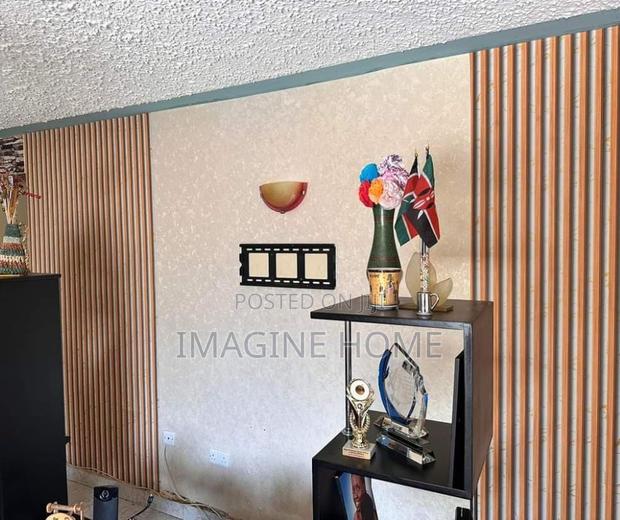 U=Fluted Wallpaper Tv Wall