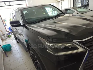 Lexus LX 2017 Black