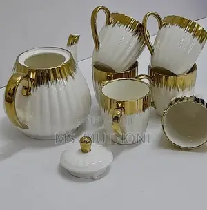 Aesthetic 7 Pc Aesthetic White /Gold Ceramic Teaset