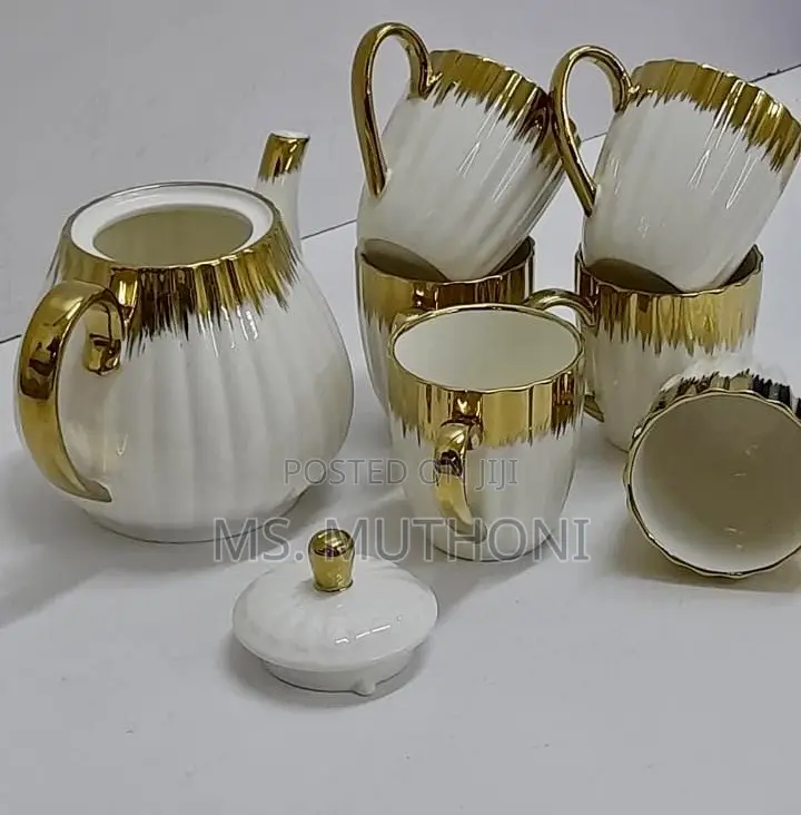 Aesthetic 7 Pc Aesthetic White /Gold Ceramic Teaset