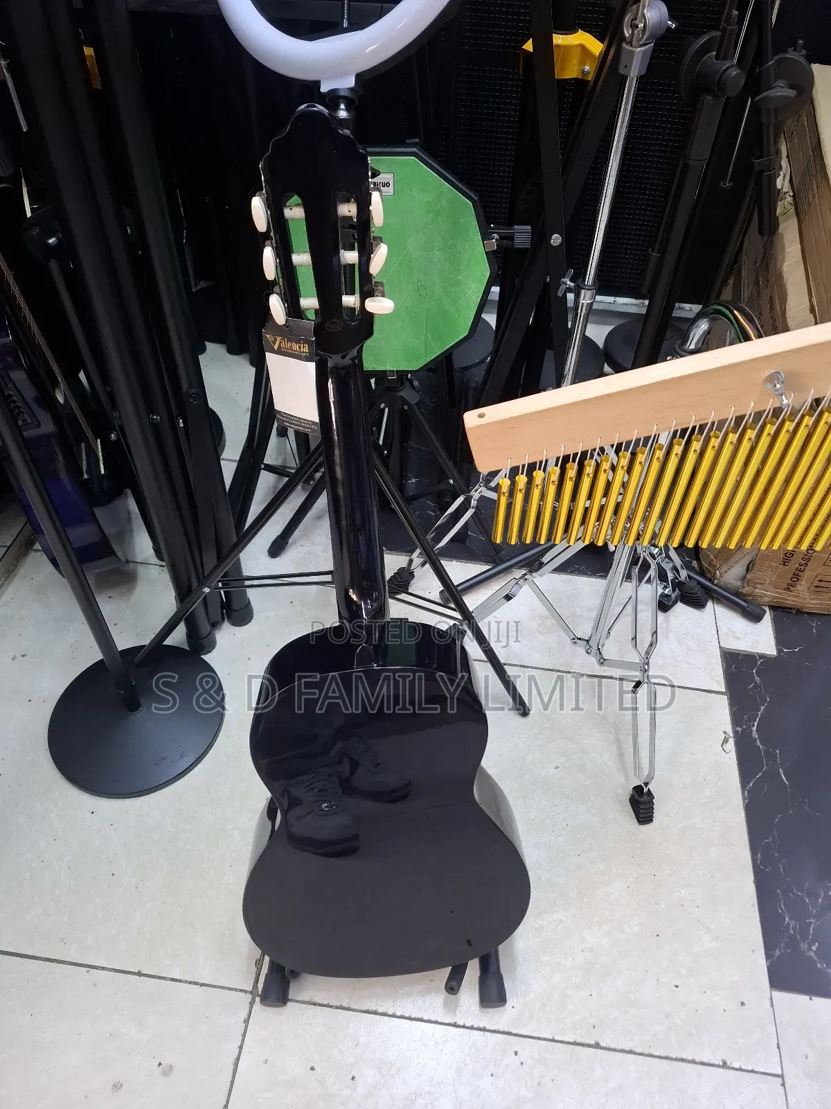 Valencia Size 34 Classical Guitar