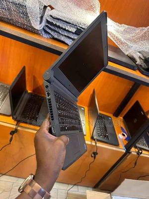 Laptop Dell Latitude 3350 4GB Intel Core I5 HDD 500GB - main view