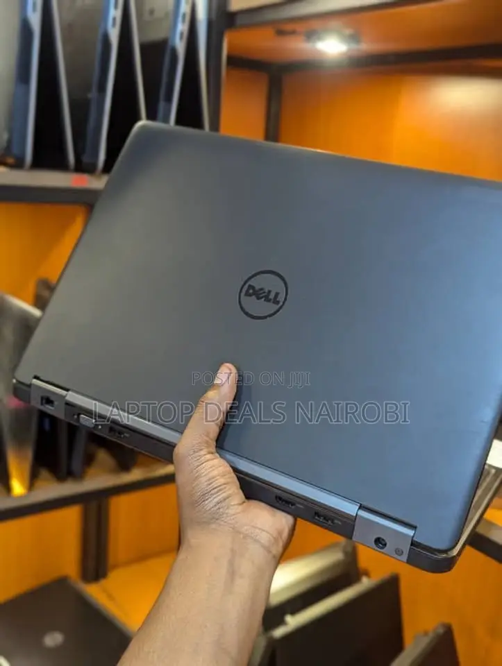 Laptop Dell Latitude 5550 8GB Intel Core I5 HDD 500GB