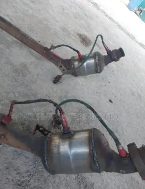 Mercedes E250 Catalytic Converters