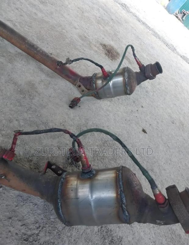 Mercedes E250 Catalytic Converters - thumbnail 2