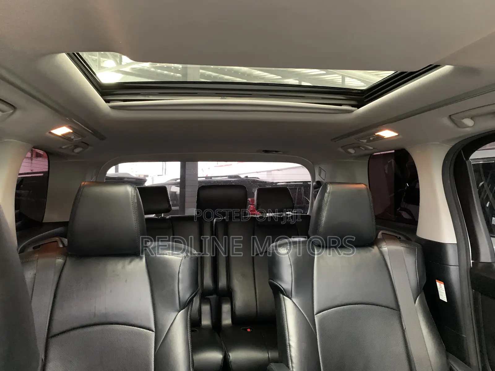 Toyota Alphard 2.5 Petrol AWD 2018 Off white