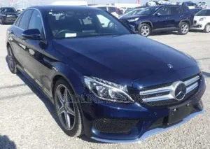 Mercedes-Benz C180 2018 Blue