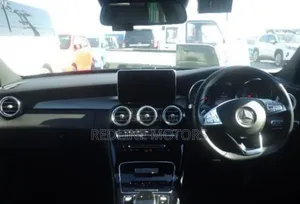 Mercedes-Benz C180 2018 Blue
