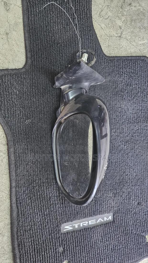 Nissan Juke Side Mirrors - thumbnail 2