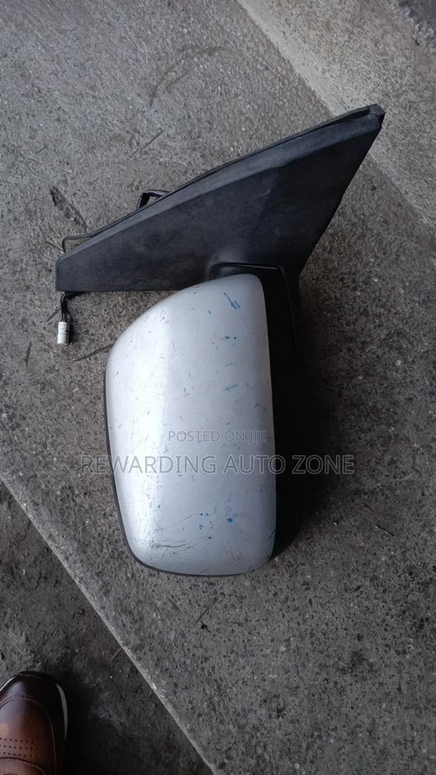 RAV4 L Old Side Mirror RHS