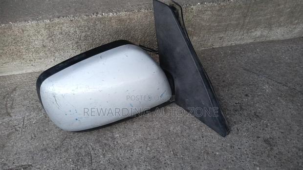 RAV4 L Old Side Mirror RHS - thumbnail 3
