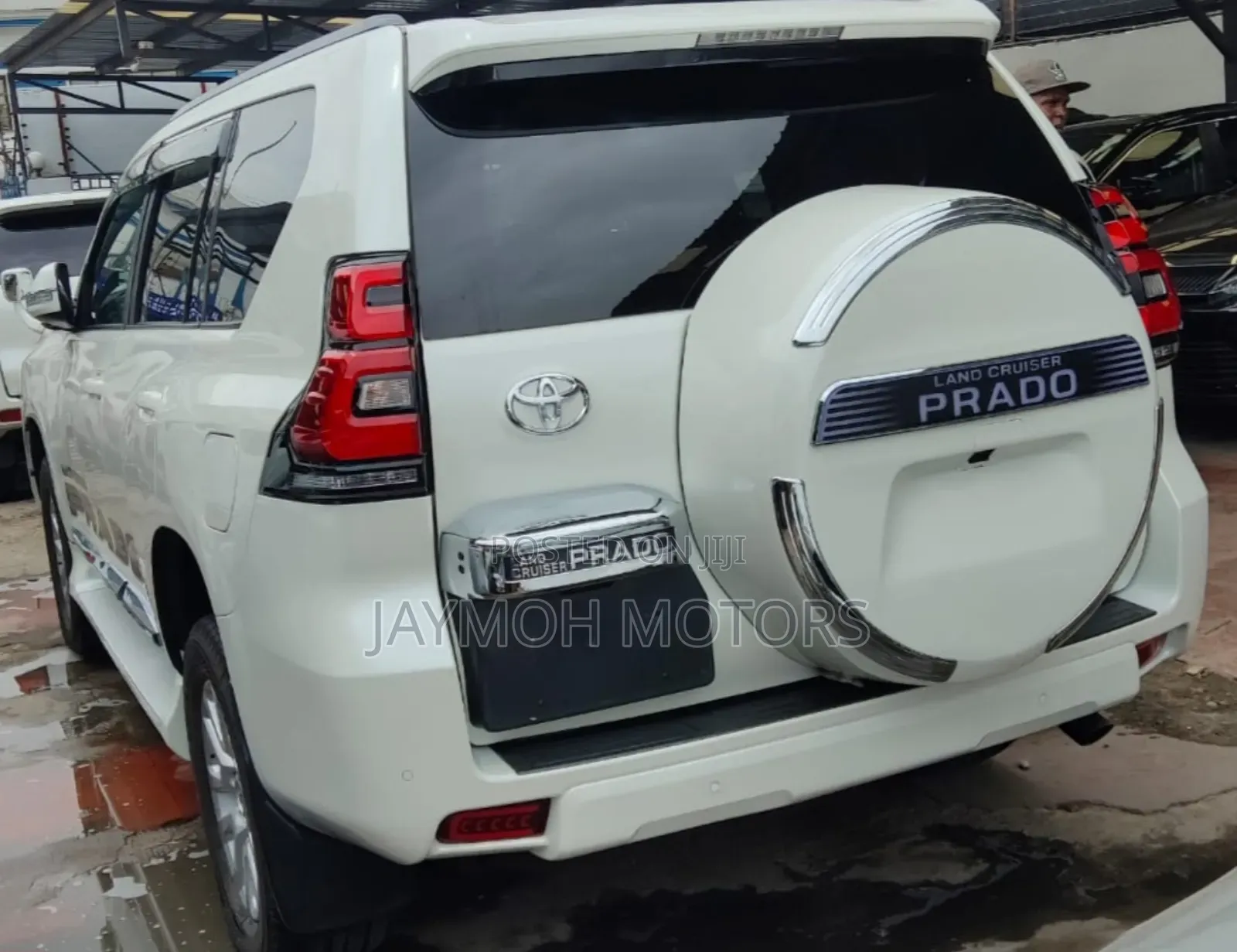Toyota Land Cruiser Prado 2019 White