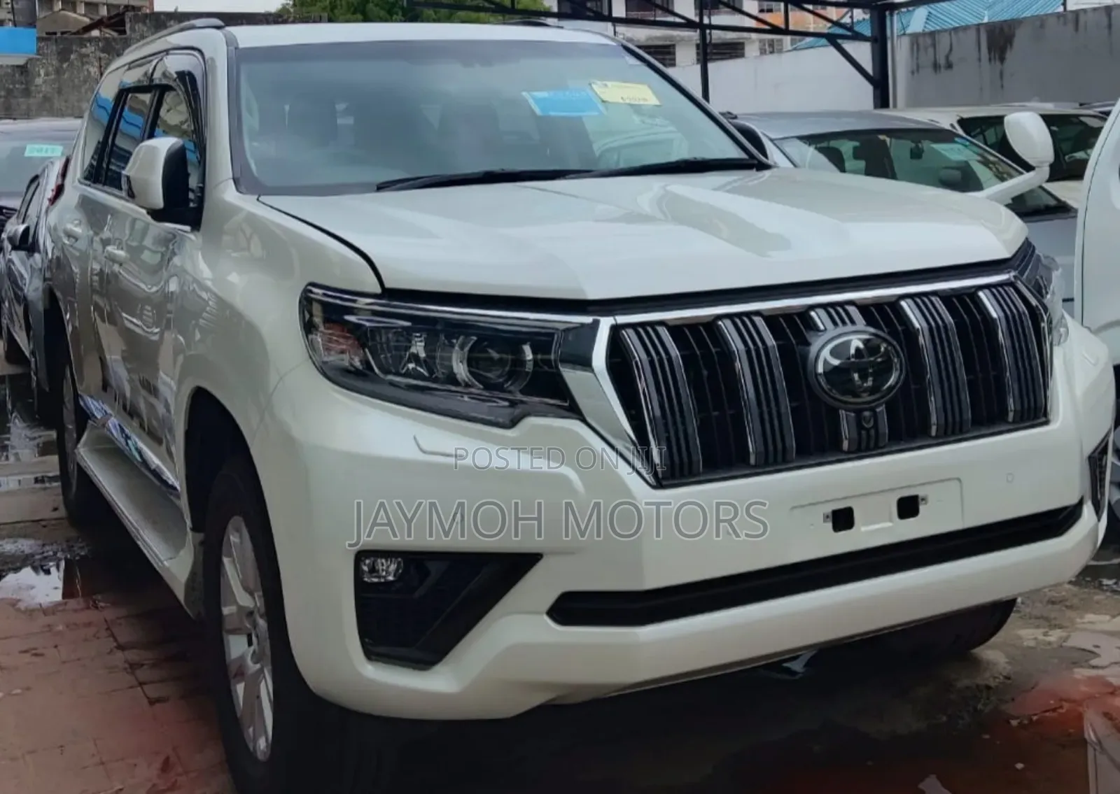 Toyota Land Cruiser Prado 2019 White