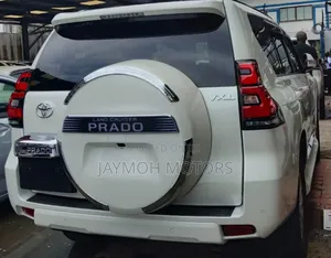 Toyota Land Cruiser Prado 2019 White