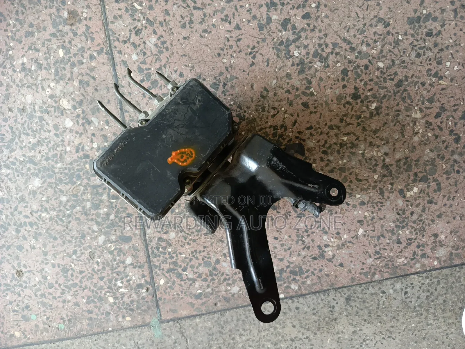 Noah 2010 Abs Motor