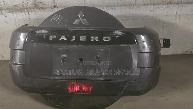 Mitsubishi Pajero Spare Wheel Cover