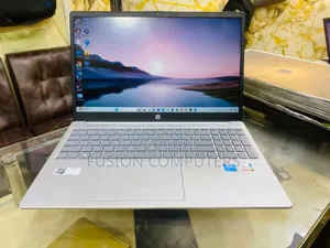 New Laptop HP 15 8GB Intel Core I5 SSD 512GB