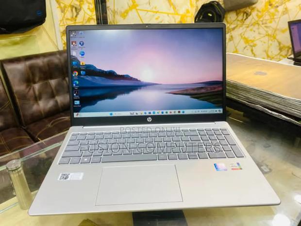 New Laptop HP 15 8GB Intel Core I5 SSD 512GB - thumbnail 2