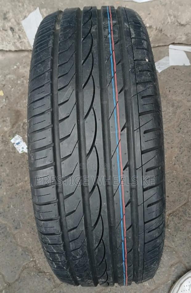 225/55r17 Double King Tires