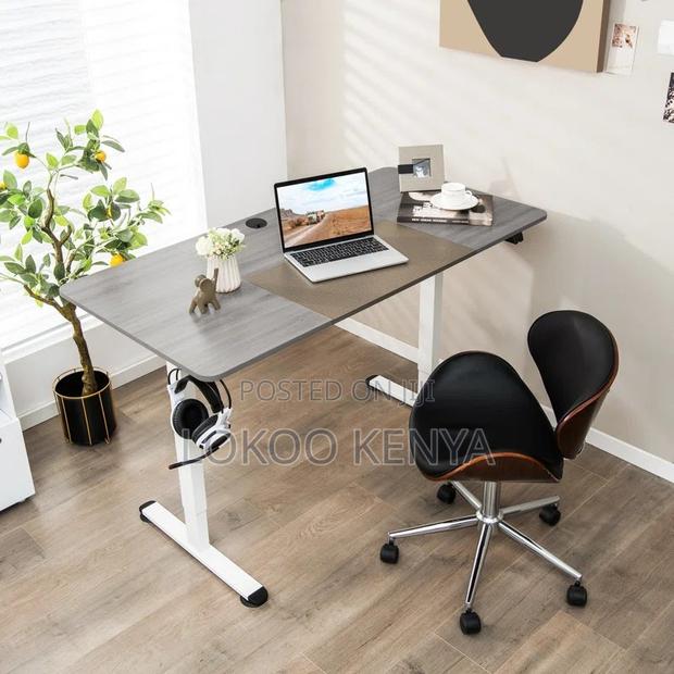 Office Desk : 1.6 Meter Electric Height Adjustable Desk - thumbnail 5