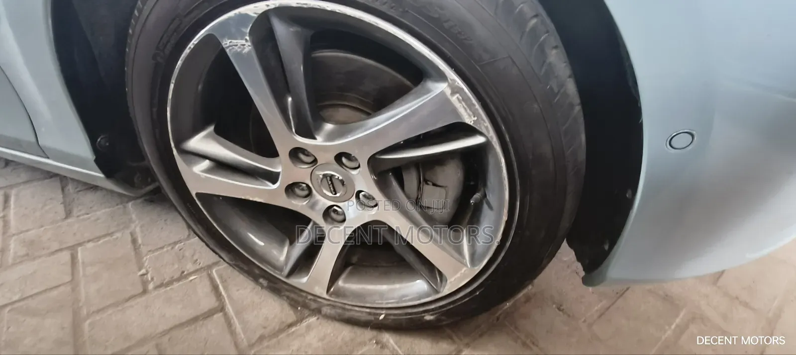 Volvo V40 2018