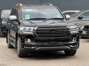 Toyota Land Cruiser 4.6 V8 ZX 2018 Black