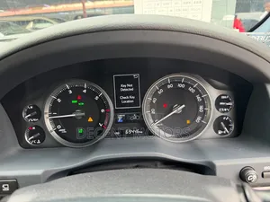 Toyota Land Cruiser 4.6 V8 ZX 2018 Black
