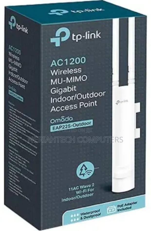 Tp-Link Tl-Eap225 Outdoor Ac1350 Wireless Access Point - main view