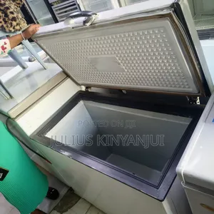 250L Commercial Freezer (Quick Sale)