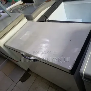 250L Commercial Freezer (Quick Sale)
