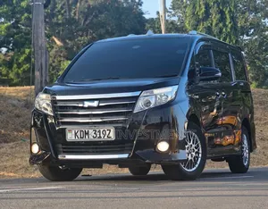 Toyota Voxy 2017 Black
