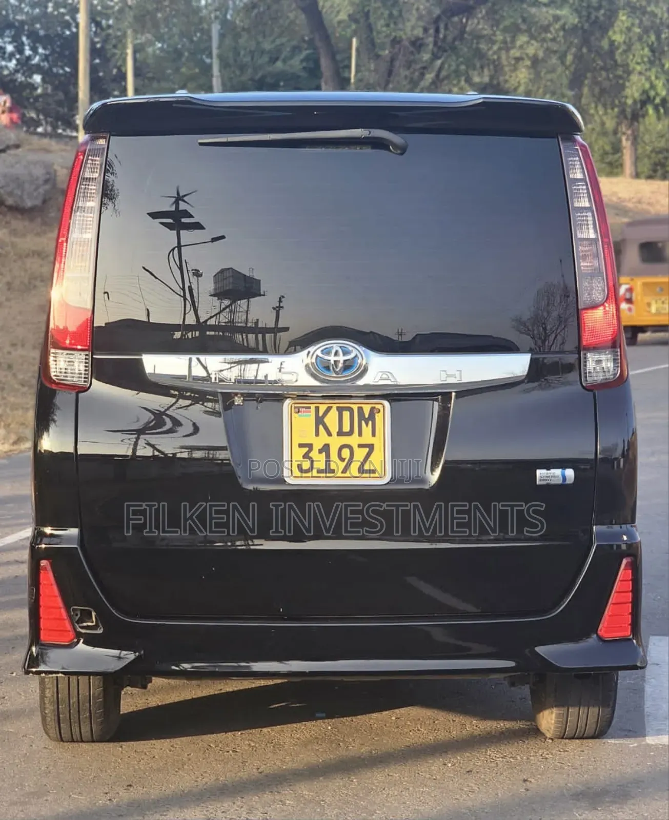 Toyota Voxy 2017 Black