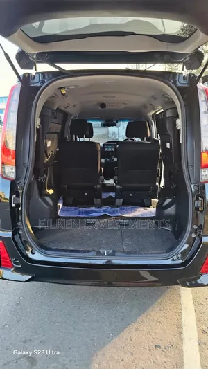 Toyota Voxy 2017 Black