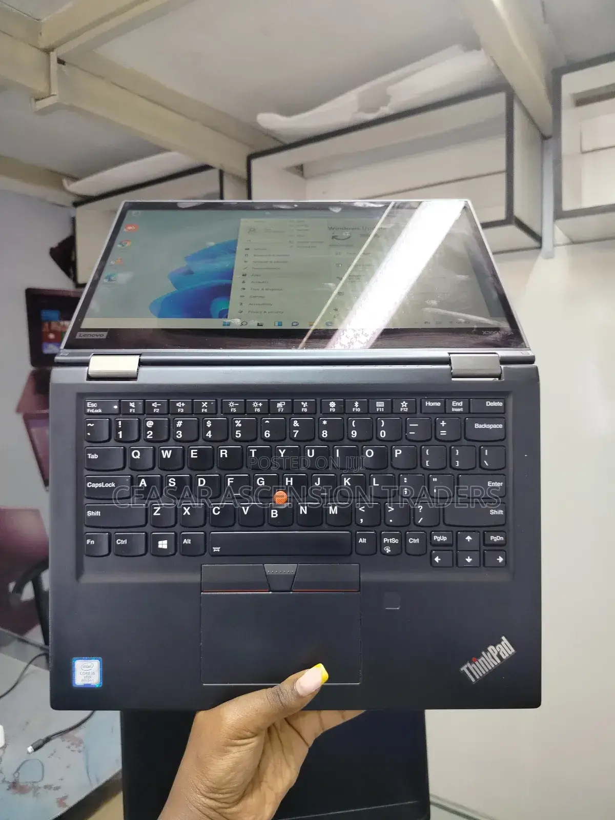 Laptop Lenovo ThinkPad X390 Yoga 8GB Intel Core I5 SSD 256GB