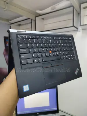 Laptop Lenovo ThinkPad X390 Yoga 8GB Intel Core I5 SSD 256GB