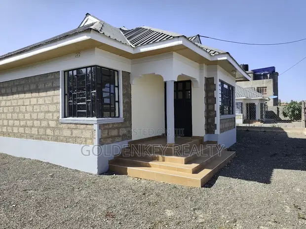 3bdrm Bungalow in Kitengela for sale