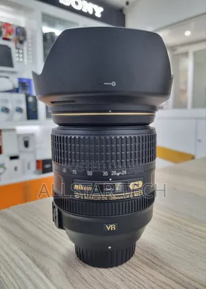 Nikon AF-S NIKKOR 24-120mm F/4g ED VR Lens