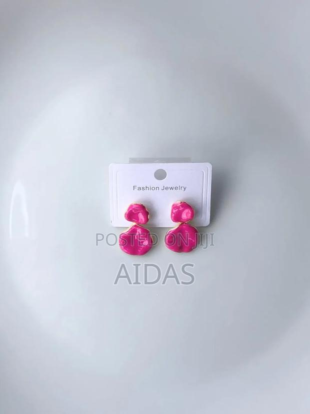 Ladies' Earrings - main view