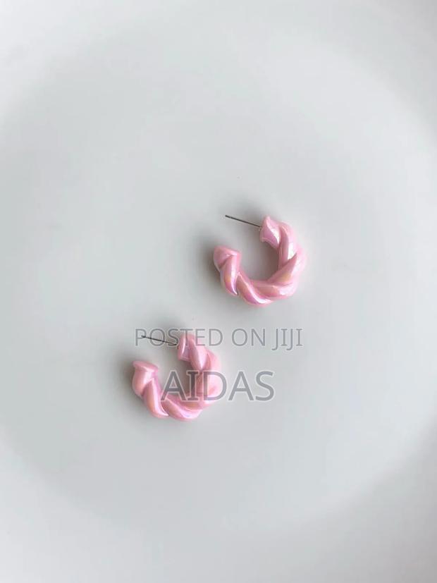 Ladies' Earrings - thumbnail 2