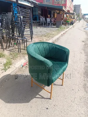 Manicure Styling Chair, Jungle Green and Gold 