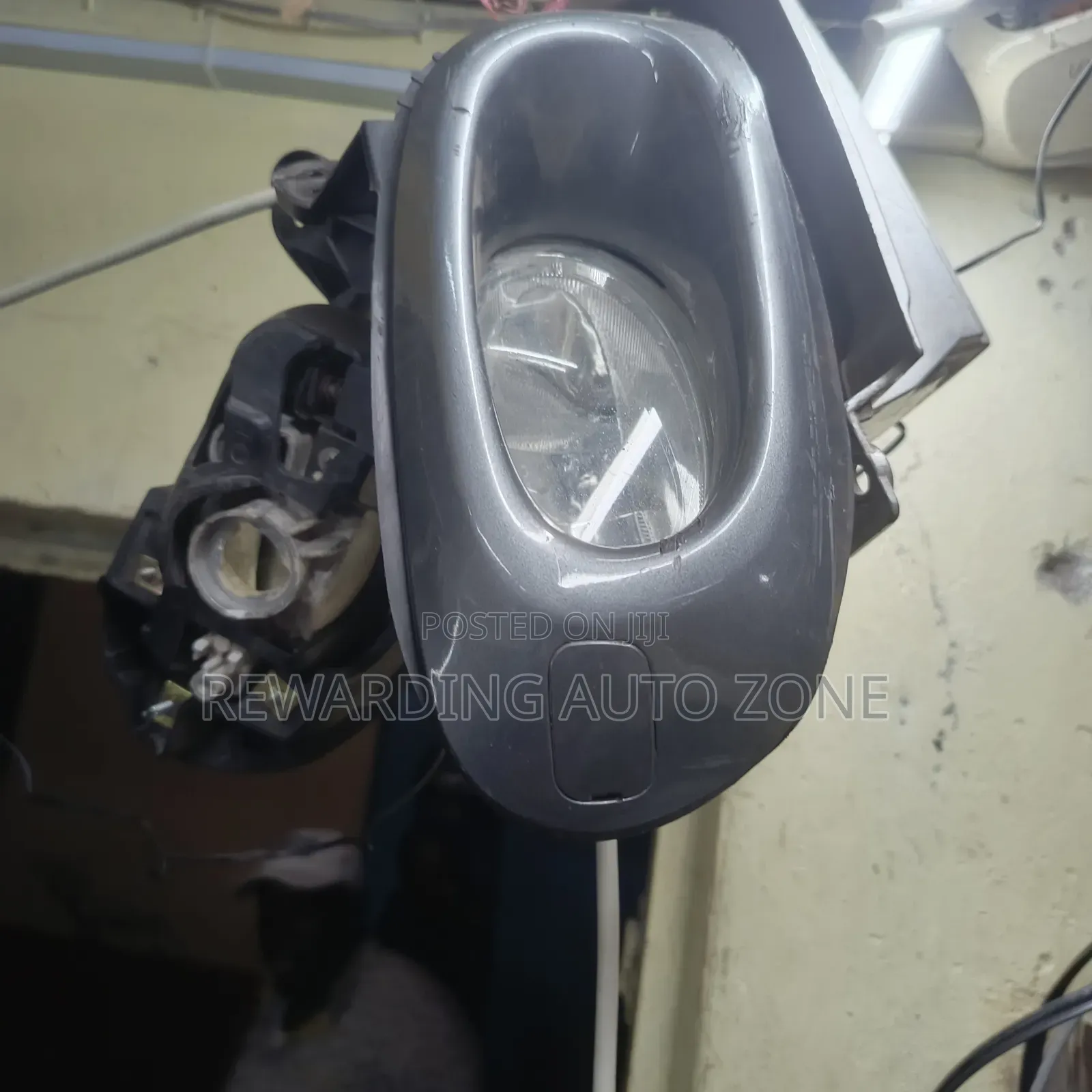 Honda Fit 2011 Fog Lights Complete With Cover.
