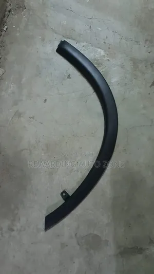 Fortuner New Model Fender Liner.