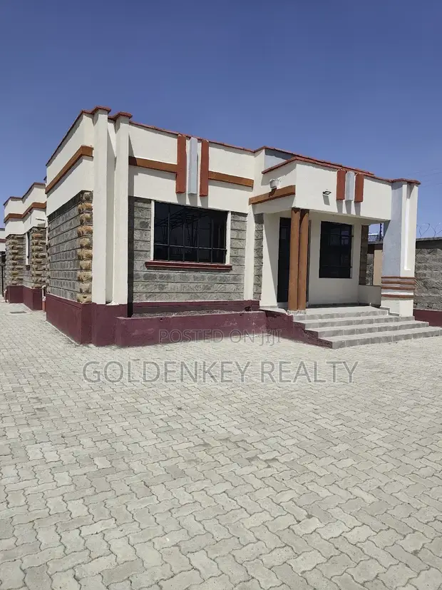 4bdrm Bungalow in Kitengela for sale