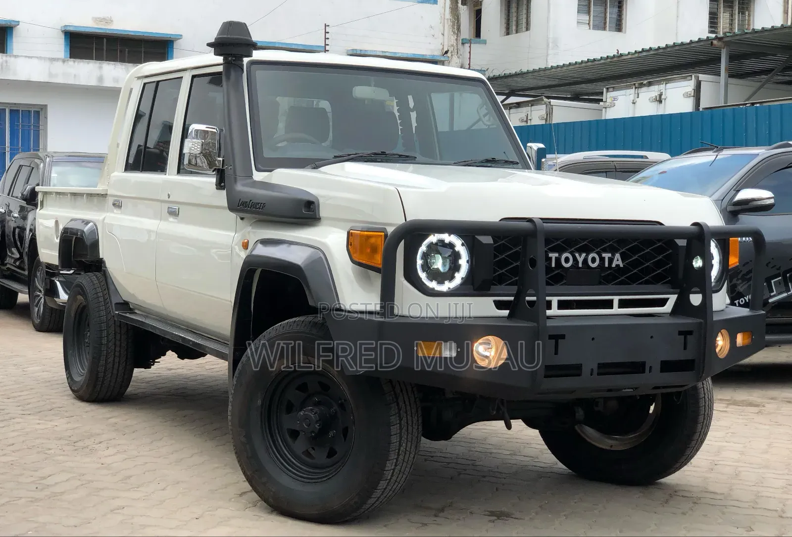 Toyota Land Cruiser 2018 White