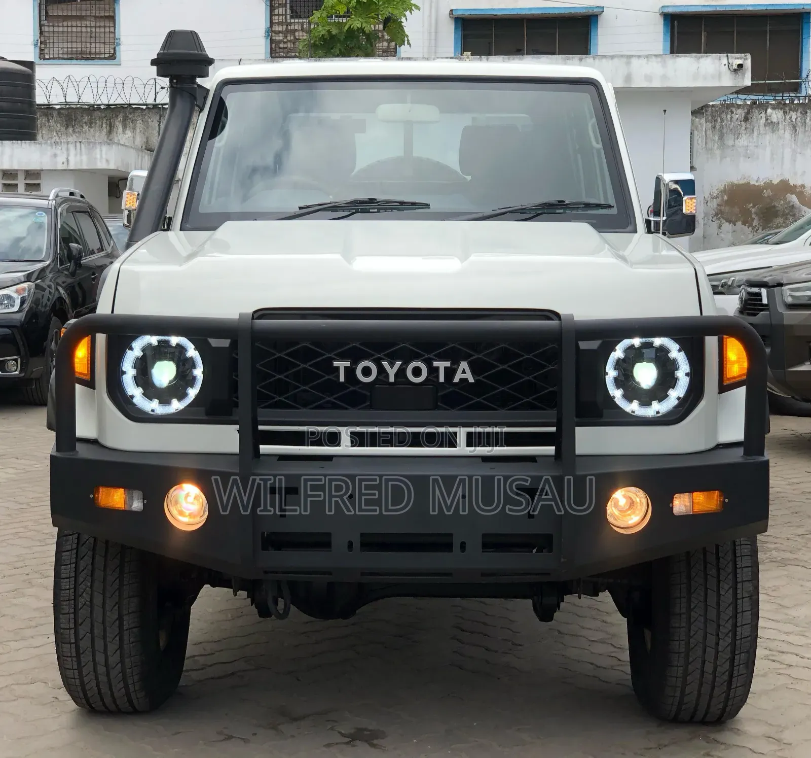 Toyota Land Cruiser 2018 White