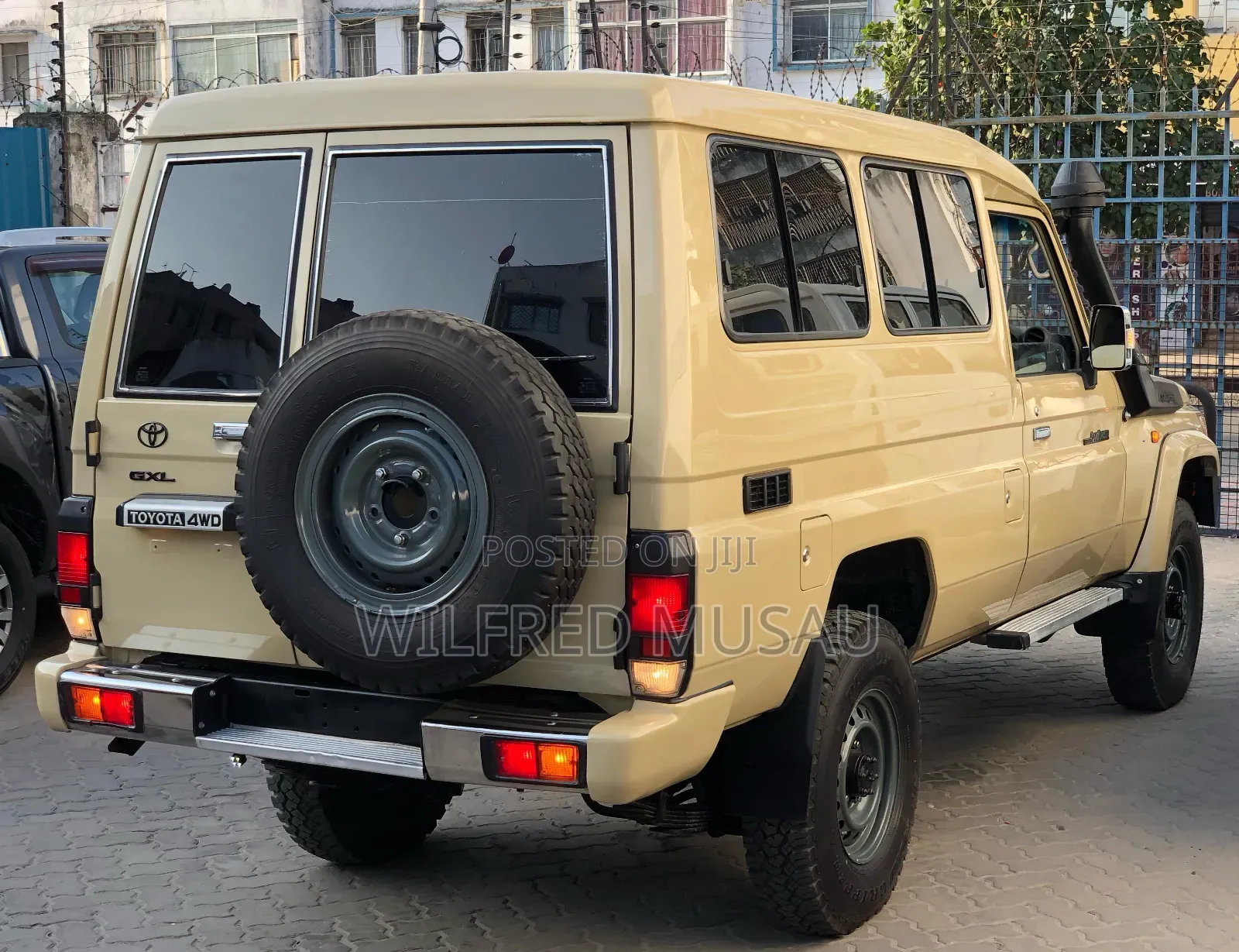 Toyota Land Cruiser 2018 Beige