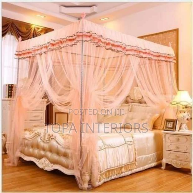 Safe Well Ventilated 4 Stand Mosquito Nets Mesh Mosquito Net