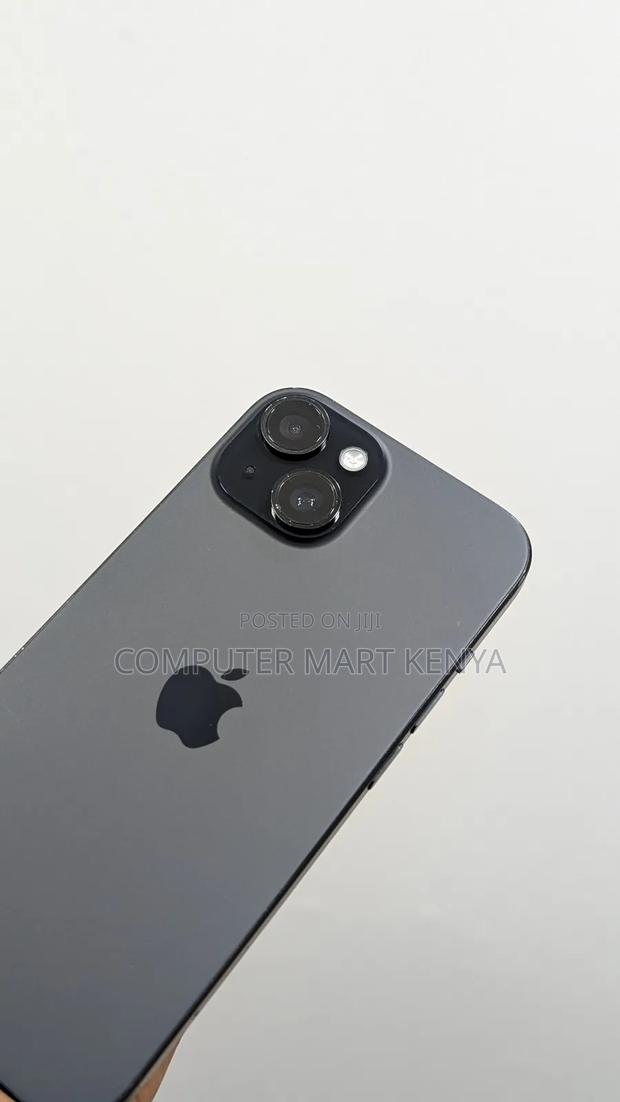 Apple iPhone 15 128 GB Black - thumbnail 3